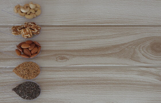 almendras nueces chia anarcados  semillas sanas 