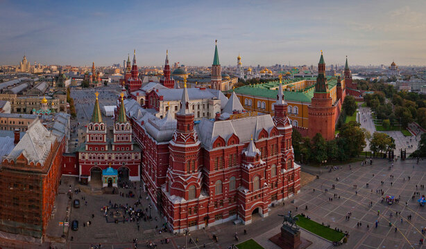 Aerial panoramic view of the Red Square and the Moscow Kremlin, Moscow downtown, Moscow, Moscow Oblast, Russia.