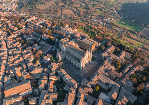 Aerial view of the Orvieto Catholic Cathedral (Duomo di Orvieto), a Roman 14th century church in Orvieto, Umbria, Terni, Italy.