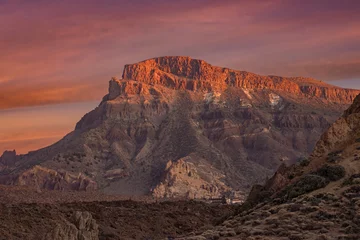 Foto op Canvas Sunset view of Teide mountain and surrounding area in Tenerife (Spain) © julen