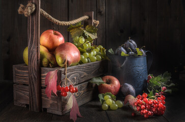 Ripe autumn fruits
