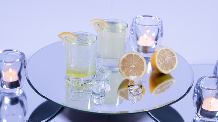 2 glasses of fresh lemonade.