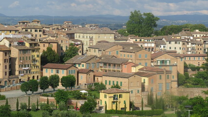 Vista panor&aacute;mica de la belleza de Siena