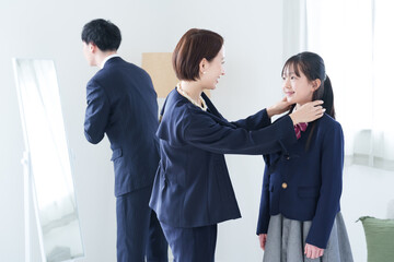 身支度　家族　親子　新生活