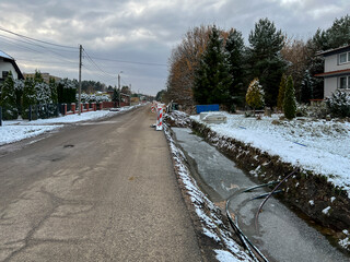 The use of drainage through wellpoints in the construction of roads and sidewalks in wet areas
