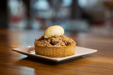 chocolate chip muffin
