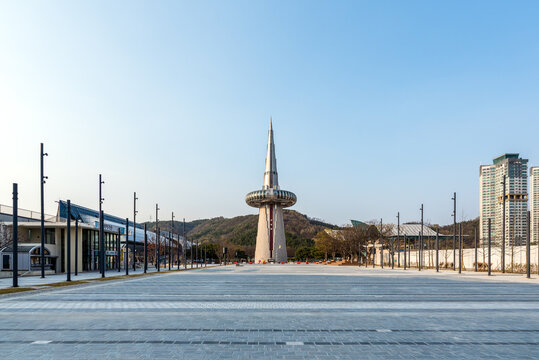 2020. 4. 7. 대한민국 대전광역시 서구에서 촬영, 한빛탑, 엑스포과학공원에 위치-Filmed in Seo-gu, Daejeon, South Korea,  Hanbit Tower, Located at Expo Science Park