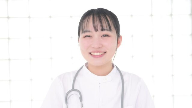 Images of new nurses from the camera's perspective that are easy to use for career change, employment, and job opportunities Slow video of images of successful job change, future, and hope.