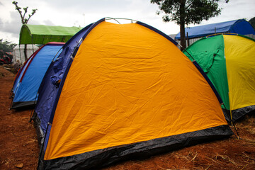 You can see the camp with conical tents lined up, this activity is a family camp