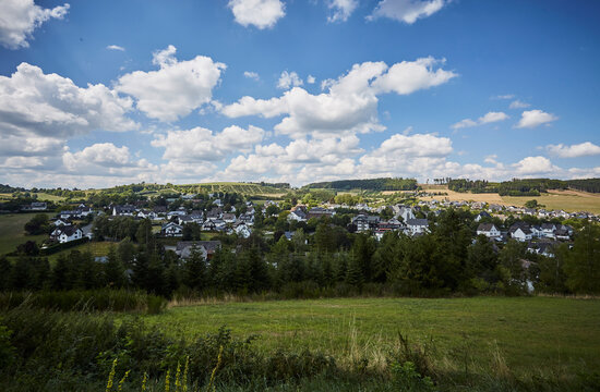 Landschaft im Sauerland, Eslohe-Cobbenrode, Hochsauerlandkreis, NRW, Deutschland, Germany, 2023