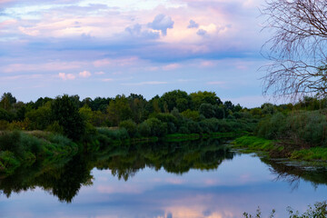 Obraz premium Sunset in the wild on the river.