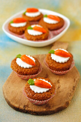 Cupcakes of carrots.