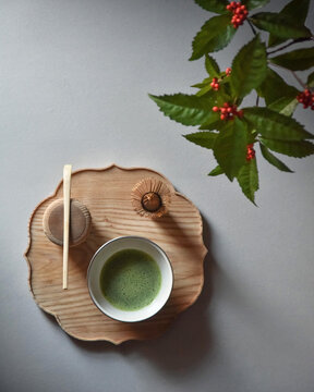 Japanese tea ceremony with matcha green tea. 抹茶と茶道具