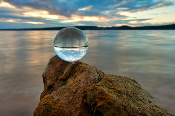 Lensball