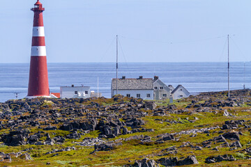 Slettnes fyr ist der nördlichste Leuchtturm auf dem europäischen Festland. - obrazy, fototapety, plakaty