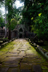 Ruins of Prasat Preah Kahn exterior corridors