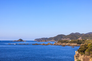 Fototapeta na wymiar 江住海岸公園からの朝風景　和歌山県すさみ町