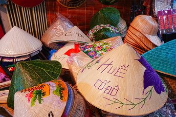 Vietnamese Hat, Non la - ベトナム ノンラー