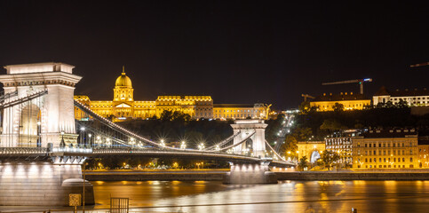 city chain bridge at night