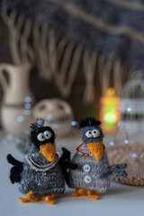 Knitted crow toys with decorations and shiny objects - 743659082