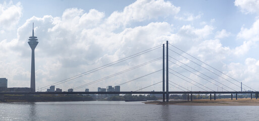 Fototapeta premium Panoramic view of Dusseldorf, Germany.