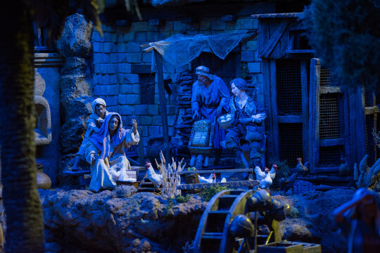 pesebre, figuras de Belen, navidad, Reyes magos, portal Veneciano