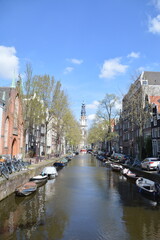 Naklejka premium Reguliersgracht water canal in Amsterdam, Holland, The Netherlands