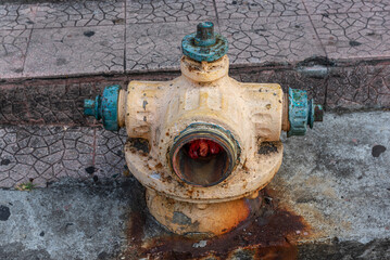 Old roadside fire hydrant in Panama City - 744019092