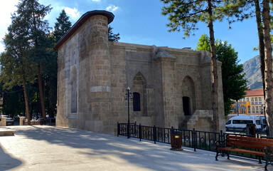 Torumtay Tomb, located in Amasya, Turkey, was built in the 13th century. It has a design like no other in Turkey.