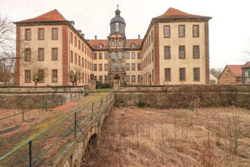 Fototapeta na wymiar Leerstehende barocke Perle; Schloss Friedrichswerth (Landkreis Gotha)