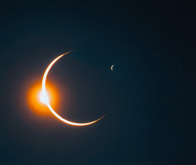 The moon covers the sun in a beautiful solar eclipse