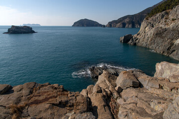 Fototapeta premium View of the seaside with cliffs and rocks