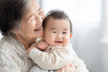 赤ちゃんと笑顔のおばあさん（祖母・孫・新生児・ベイビー） - obrazy, fototapety, plakaty