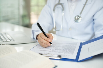medical writer or medical communicator are writing clinical trial documents that describe research results, product use, and other medical information.