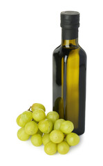Obraz premium Vegetable fats. Bottle of cooking oil and fresh grapes isolated on white