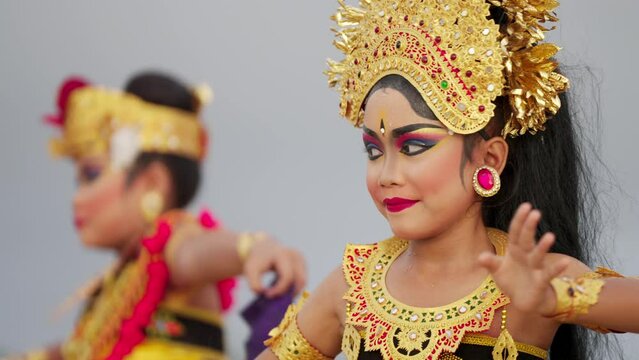 Slow motion, bali dancers dancing traditional performance, travel  and tourism