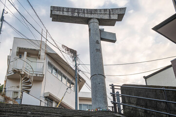 原子爆弾により被爆した山王神社の二の鳥居