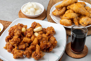 Sweet and sour chicken, garlic, soy sauce, spicy, old, fried chicken, fried chicken, fried chicken