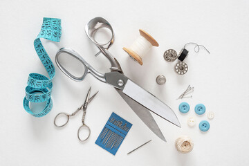 Accessory sets for sewing, home-made or in the textile industry - obrazy, fototapety, plakaty