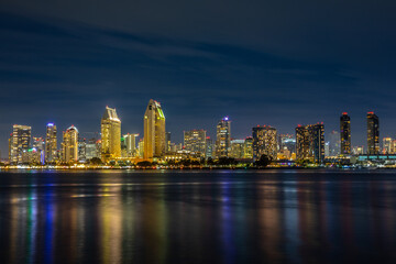 Fototapeta na wymiar San Diego Skyline at Twilight