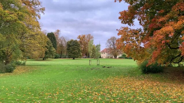 Autumn colors at the park and garden in Tiefurt, Weimar