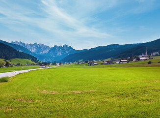 Fototapeta na wymiar Alps mountains tranquil summer view (Austria, Gosau village outskirts)
