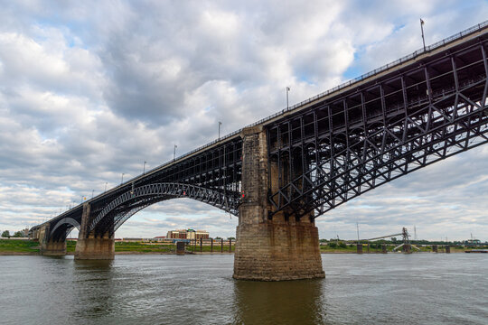 Eads Bridge
