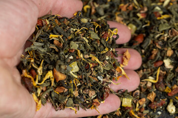 dry green tea with jasmine flowers, calendula, pineapple slices