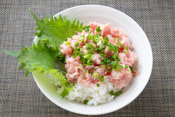 ねぎとろ丼。