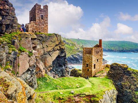 Crowns Engine Houses, part of the Botallack Mine in Cornwall, England,UK.
