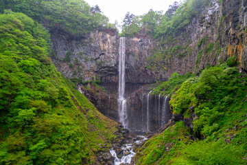 華厳の滝