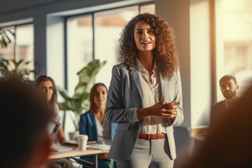 Entrepreneurial woman presenting work to investors with confidence Have excellent presentation skills Able to convince investors and clients with confidence and creativity. women in leadership