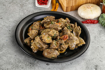 Chicken liver in cream sauce