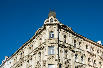 Fototapeta na wymiar Historic building facade of a rsidentila building in Prague